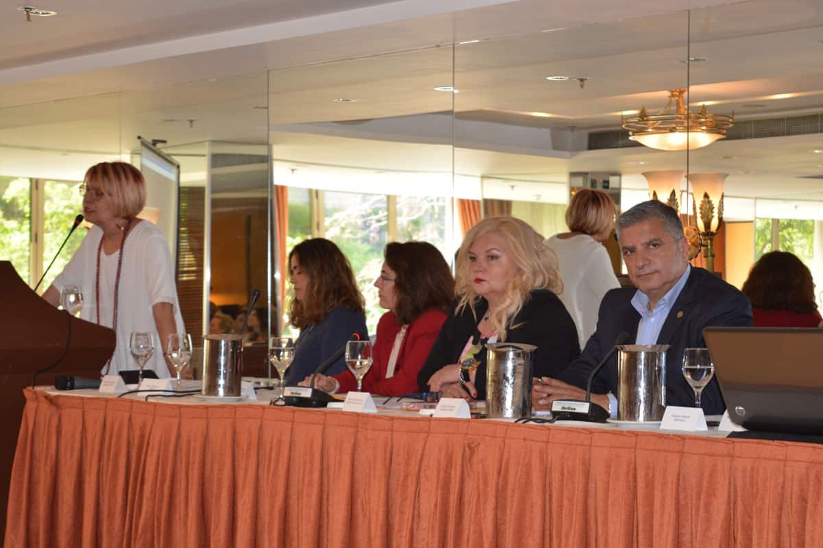 Ρεκόρ συμμετοχής στην Ημερίδα “Για μια Ελλάδα χωρίς αδέσποτα”