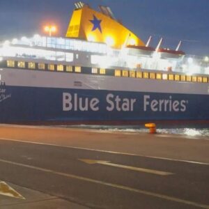 Επιστολή της Π.Φ.Π.Ο. προς την Blue Star Ferries σχετικά με τις υψηλές θερμοκρασίες που επικρατούν στο γκαράζ του πλοίου προς Χίο κατά την μεταφορά έμβιων όντων. Σχετική εγκύκλιος του ΥΠΑΑΤ