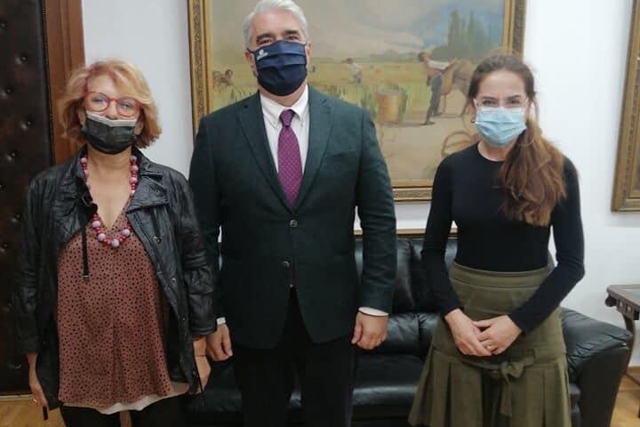 246810447_851760042196777_5678008533942906037_n Δελτίο τύπου: Τι έγινε στη συνάντησή της Π.Φ.Π.Ο. στο ΥΠΑΑΤ, Ζωοθυσίες – Ιπποειδή (άμαξες κ γαϊδουράκια Σαντορίνης) – γουνοφόρα Press Release: What happened at the meeting of P.F.P.O. at the Ministry of Rural Development and Food, Livestock Sacrifice – Equines (Santorini Carriages and Donkeys) – Furry Animals